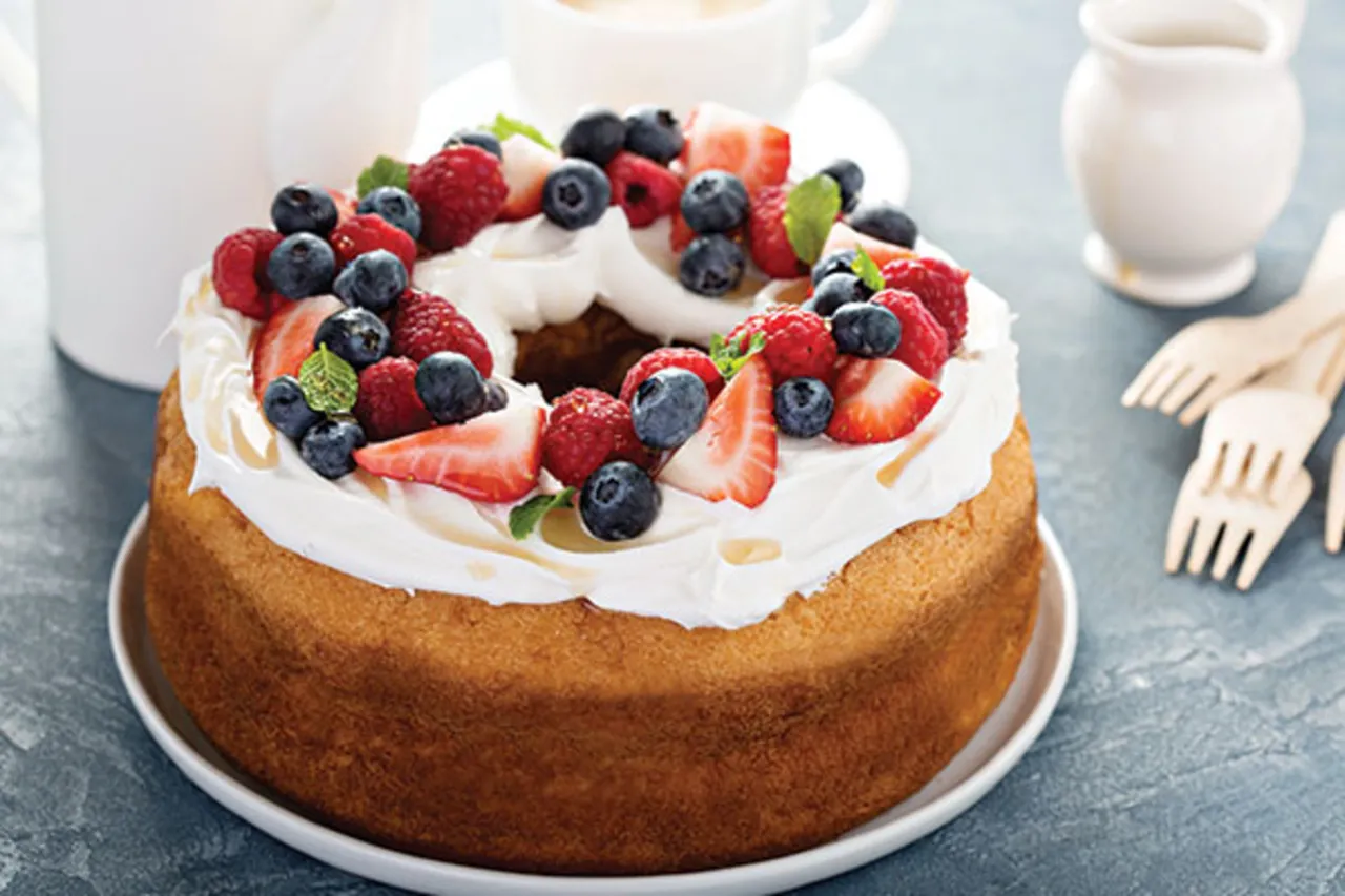 Festive Fruit Flan - Puratos