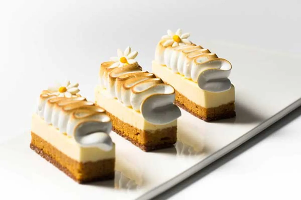 Meringue Slice - Puratos