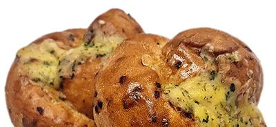 Smokey Cheese and Onion Knotted Bun